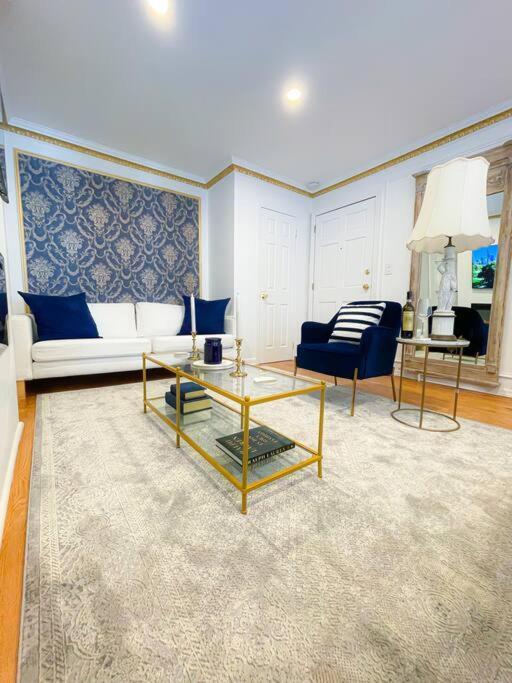 Luxurious Near Laguardia & Jfk Pangsapuri